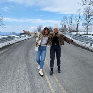 Meet your Posher, Avery